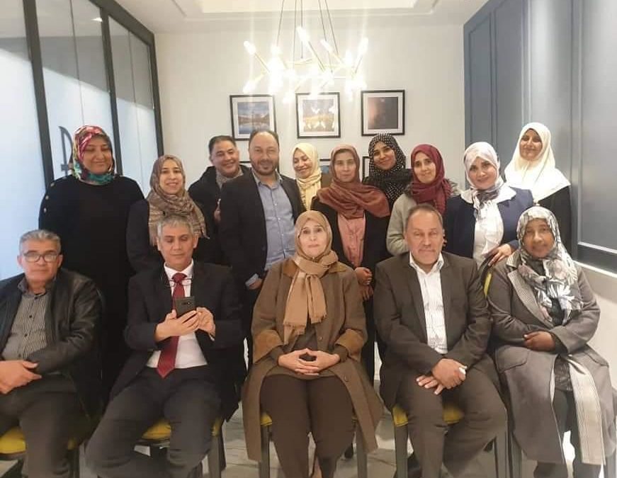أطباء قسم النساء والتوليد يكرمون أساتذتهم