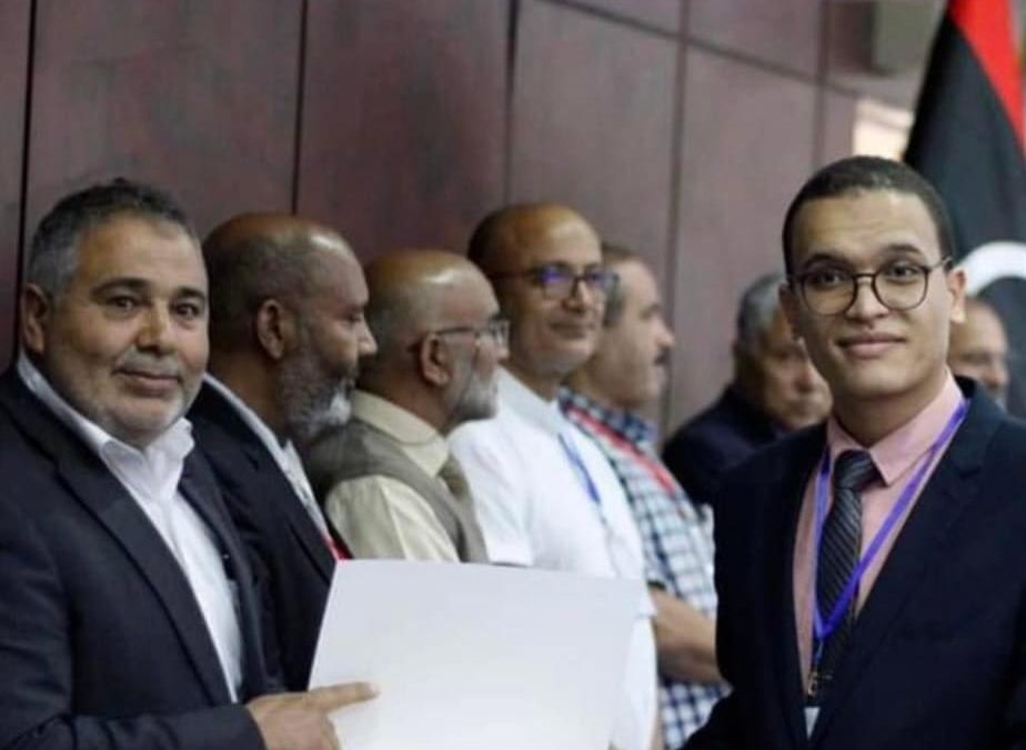 الصدارة لجامعة بنغازي في جائزة التميز لبحوث البكالوريوس