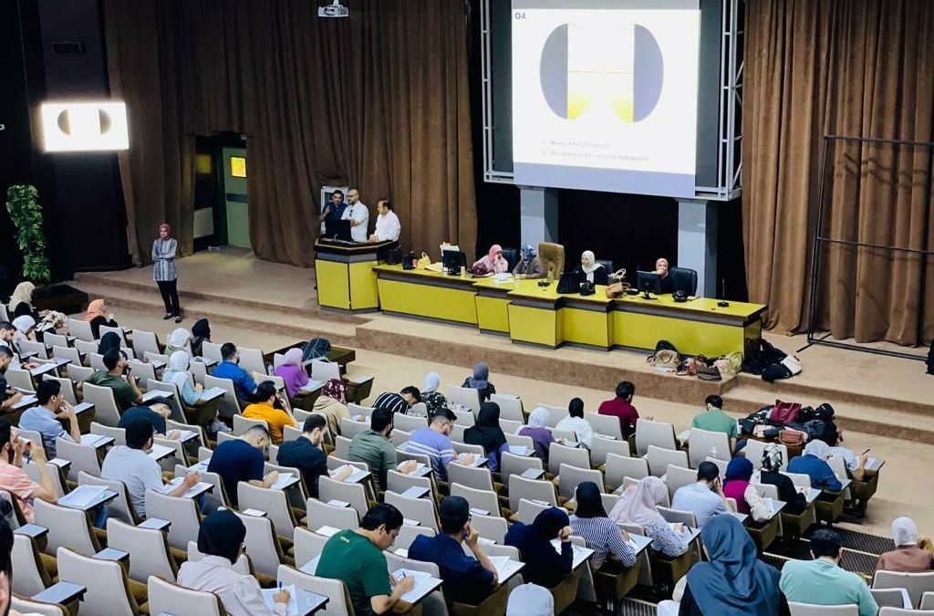📌امتحانات الدور الثاني لمادة طب وجراحة العيون تبدأ بمشاركة 250 طالبًا من بين 311 طالبًا مستهدفًا