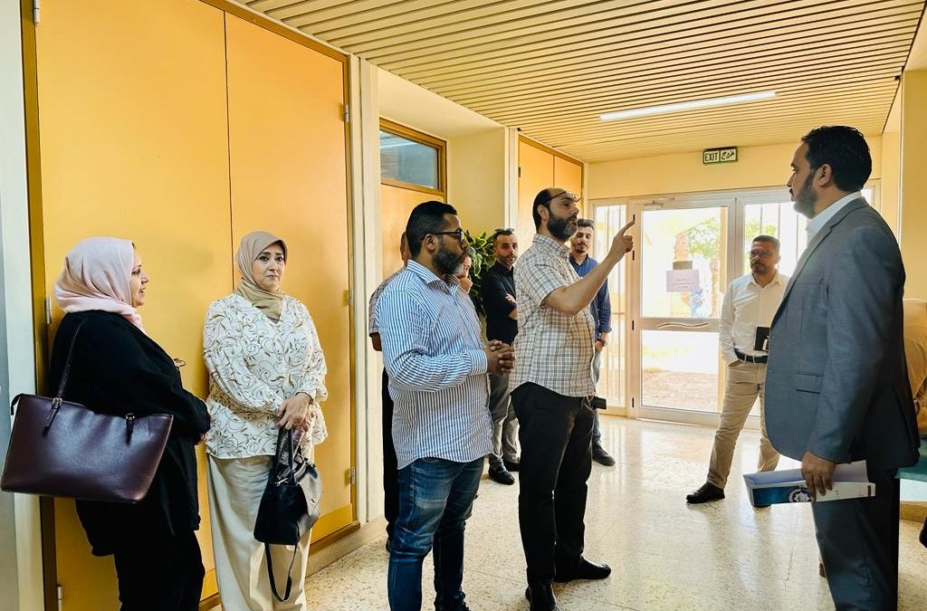 “زيارة مدراء المراكز والمستشفيات التعليمية والخاصة لمركز المهارات السريرية والمحاكاة في كلية الطب البشري “
