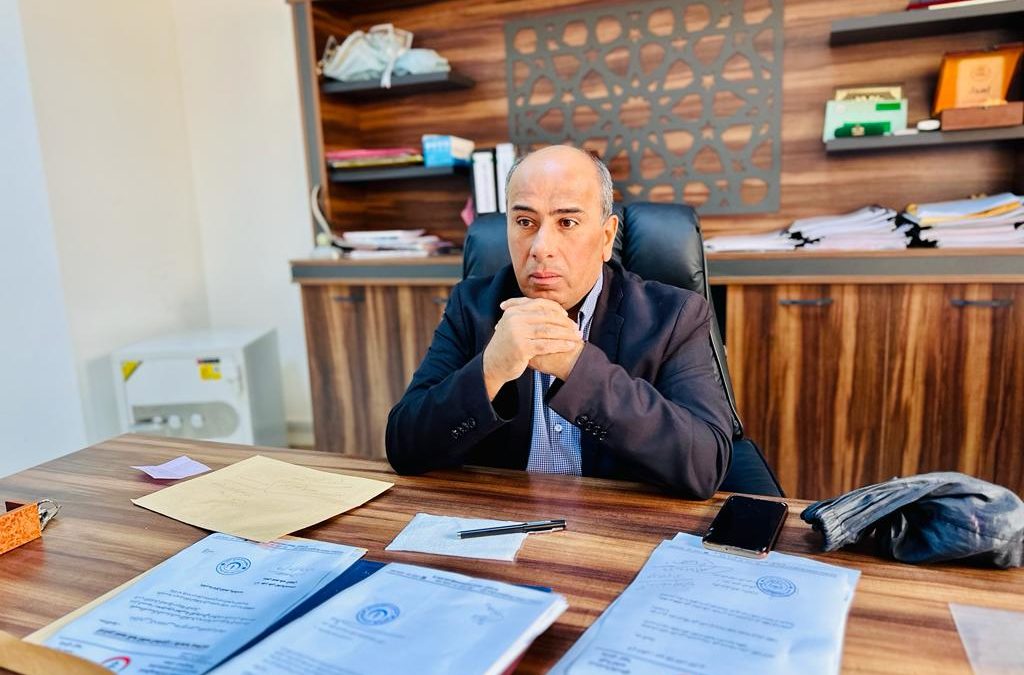 عميد كلية الطب يعقد اجتماعًا لمناقشة سير العمل في قسمي الطفيليات والباطنة