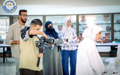 لجنة الاعتماد الدولي تجتمع مع اللّجنة الإعلامية بالمركز الإعلامي بالجامعة