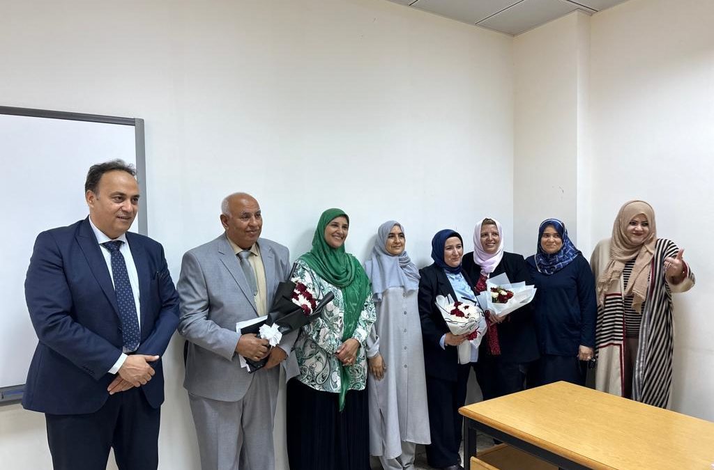 أضرار عقار الجنتاميسين على كِلية الأطفال حديثي الولادة” في قسم علم الأدوية