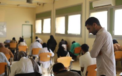 قسم الباطنة يبدأ في الامتحان الأول لبرنامج الماجستير