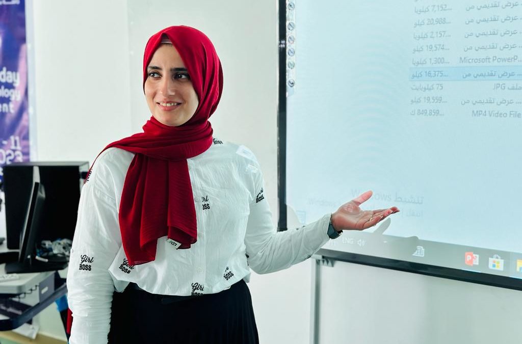 “انطلاق اليوم العلمي الثاني لطب وجراحة العيون في قسم العيون بكلية الطب بجامعة بنغازي”