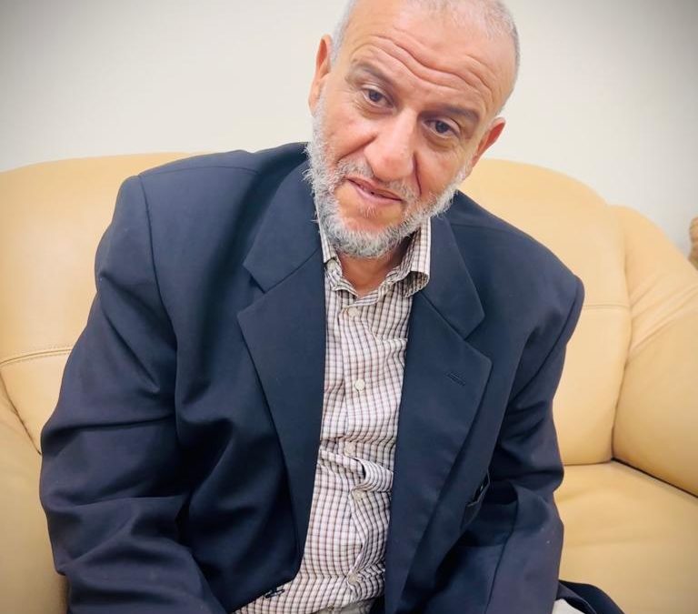 ” رئيس قسم الجراحة يجتمع بأعضاء هيأة التدريس لتطوير المناهج وتعزيز الاعتماد الدولي”