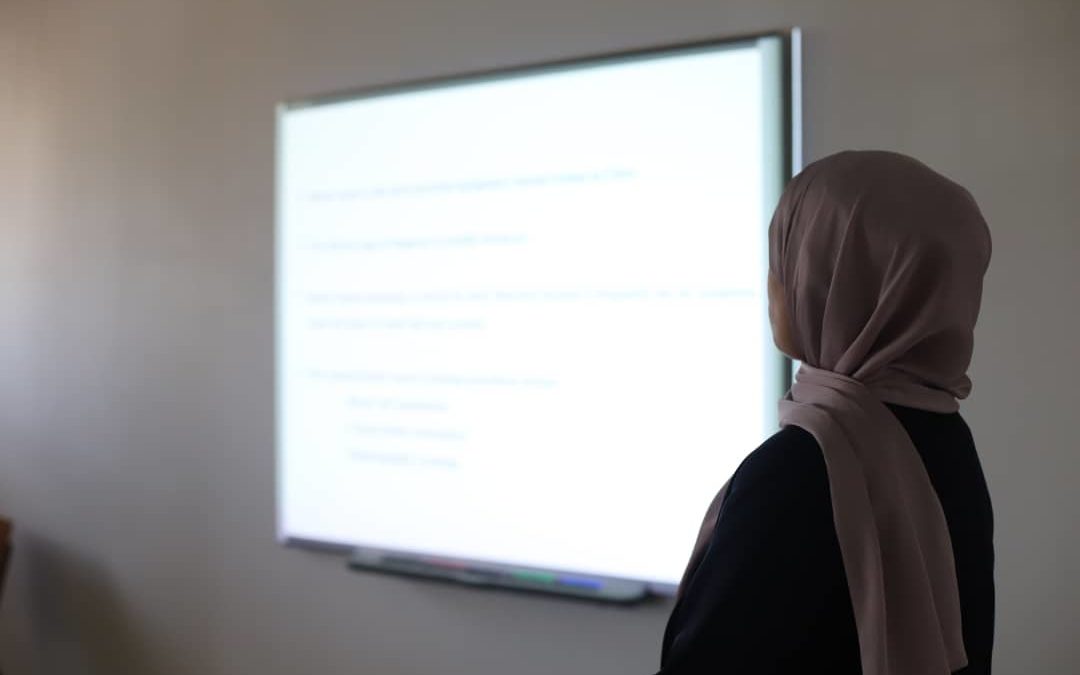 “معرفة ورؤية الموظفات الليبيات العاملات في جامعة بنغازي حول سرطان الثدي “