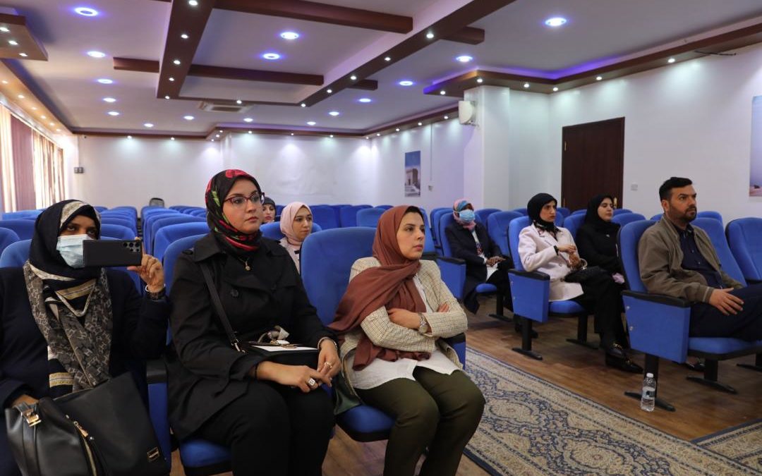 ندوة تعريفية عن برنامج التدريب الأمريكي للأمراض السريرية تقام بجامعة بنغازي