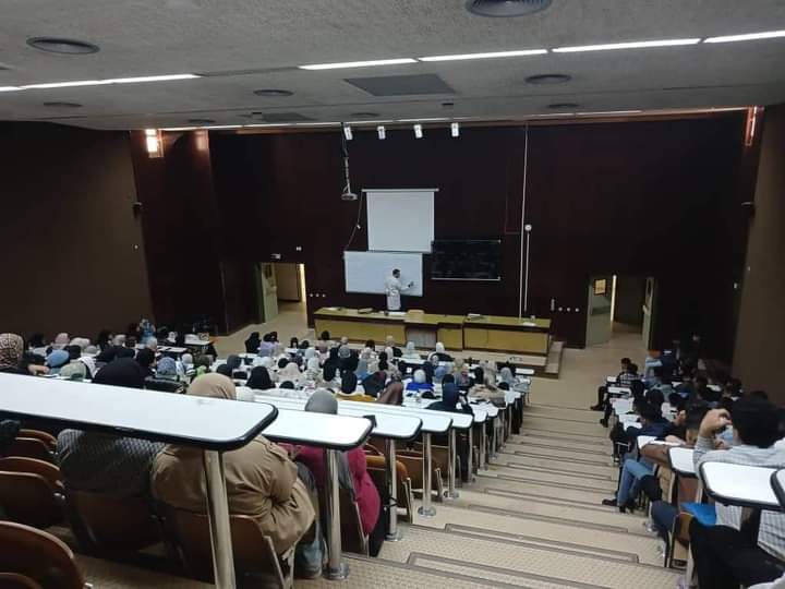انطلاق العام الجامعي 2024 لدفعة 2005 في اعداديات الطب بجهود متكاملة