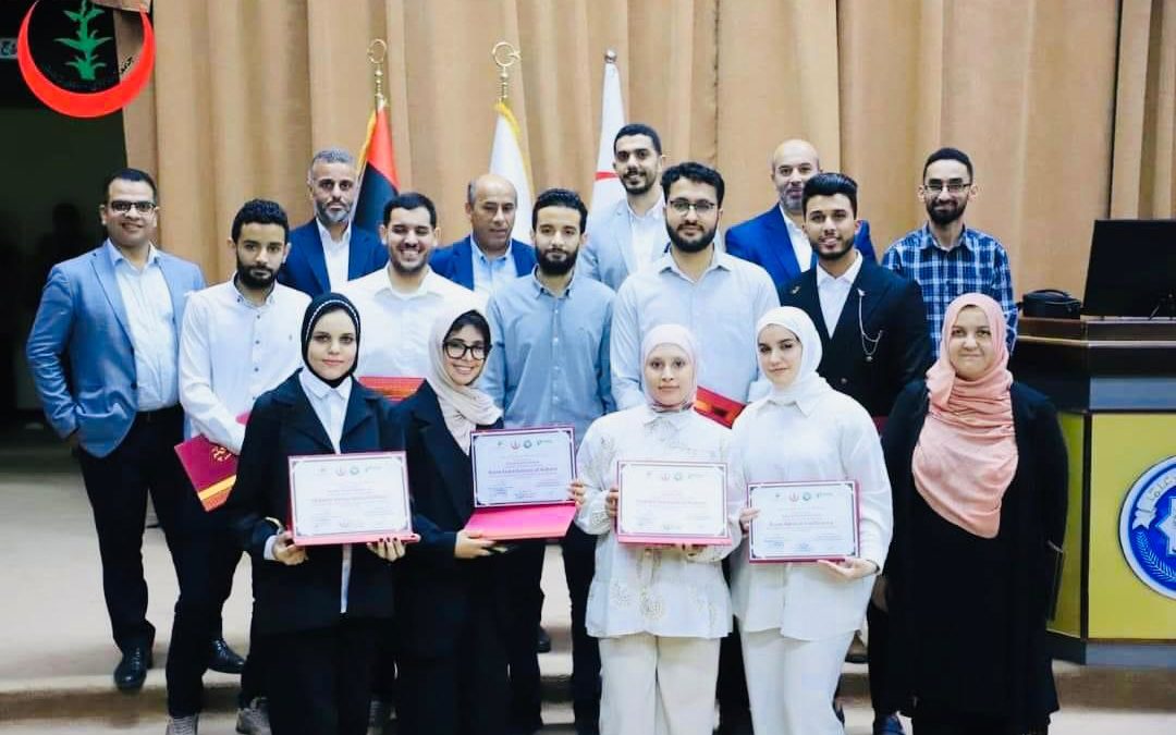 أطباء الامتياز يقدمون حالات طوارئ الباطنة بمستوى عالٍ