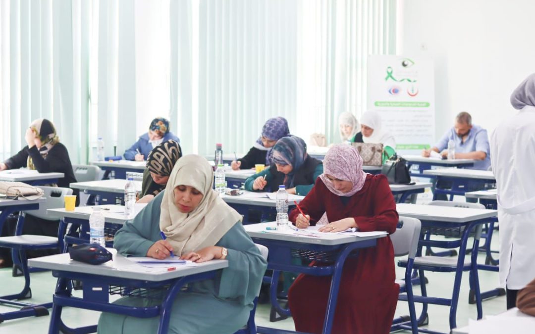 امتحانات الماجستير في قسم طب وجراحة العيون بجامعة بنغازي