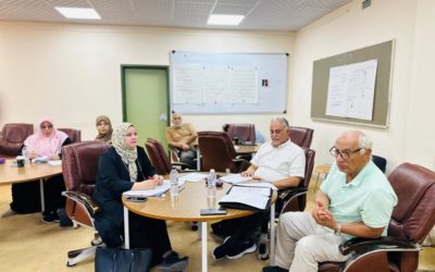 لجنة تقييم برامج الدراسات العليا تعقد اجتماعها الخامس بكلية الطب