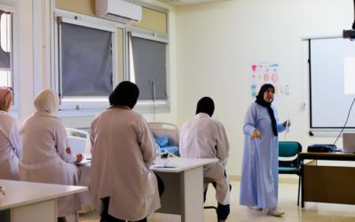 بداية العام الدراسي للدفعة 48 في قسم النساء والولادة بجامعة بنغازي