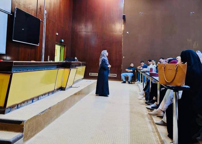 قسم النساء والتوليد ينظم محاضرة ترحيبية وتوجيهية لطلاب السنة الرابعة
