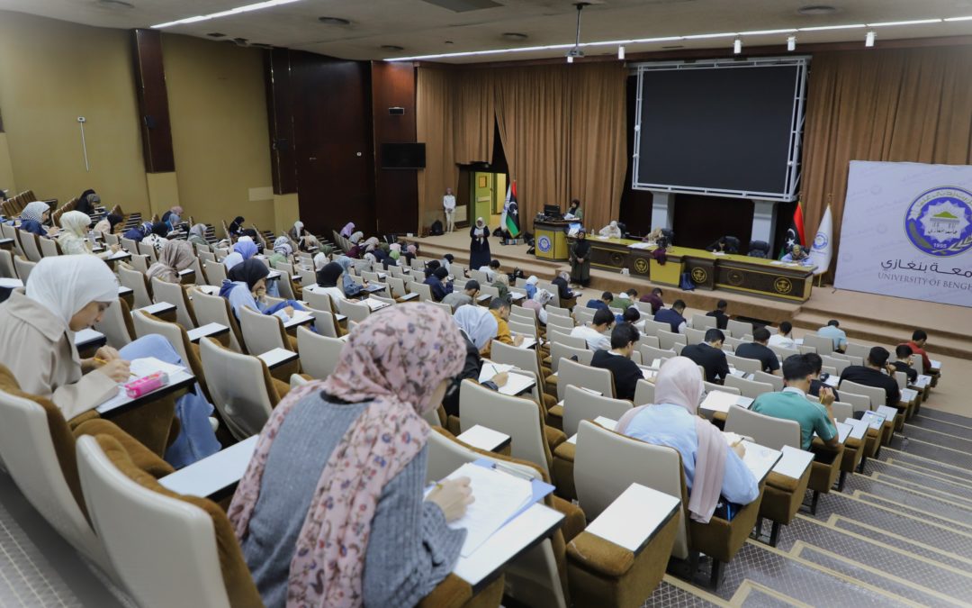 طلبة الإعداديات الطبية تختتم امتحاناتها الجزئية 