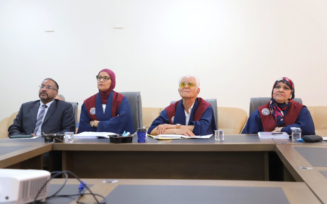 مناقشة رسالة ماجستير بكلية الطب البشري حول أورام القولون والمستقيم