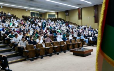 كلية الطب البشري تحتفي بالدفعة 51 في اليوم التعريفي للسنة الثالثة