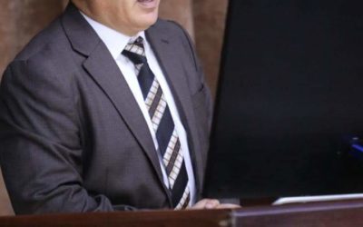 الدكتور محمود الورفلي يواصل مسيرته الأكاديمية كعضو في هيئة تحرير مجلة PLOS ONE العالمية