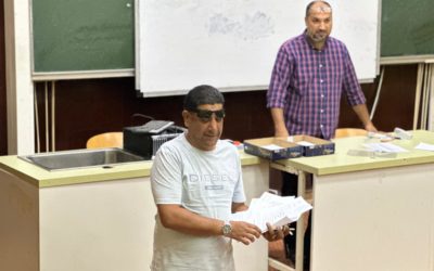 مكتب الإعداديات بالمجمّع الطبي يباشر استلام النماذج الجامعية