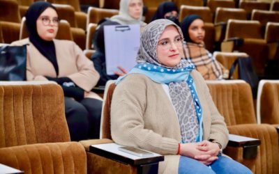 قسم علم الجراثيم بكلية الطب يطبّق أسلوب الفصل المقلوب ضمن طرق التعلّم الحديثة