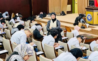 إجراء امتحان المعمل النهائي لمادة علم الجراثيم لطلبة السنة الثالثة بكلية الطب