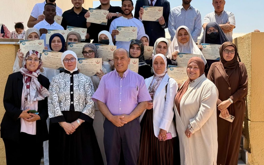 قسم علم الجراثيم بكلية الطب البشري يكرّم الطلبة الأوائل في مادة علم الجراثيم للعام الدراسي 2025–2026