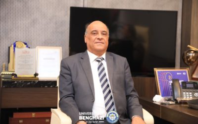 رئيس جامعة بنغازي يجتمع مع وكيل الكليات الطبية لدفع عجلة العملية التعليمية