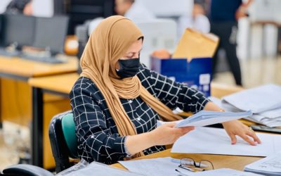 كلية الطب البشري تُجري الامتحان الشفوي للدور الثاني لطلبة السنة الثالثة