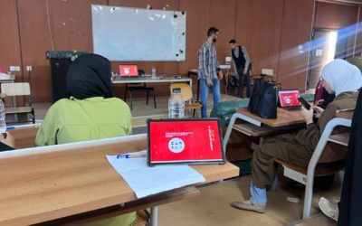 قسم طب الأسرة والمجتمع ينظّم جلسة تفاعلية ضمن برنامج تعليم الأقران