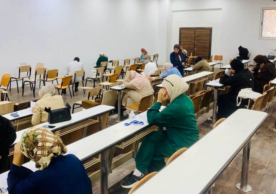 انطلاق امتحانات الدور الثاني لطلبة الدفعة 49 بكلية الطب – جامعة بنغازي